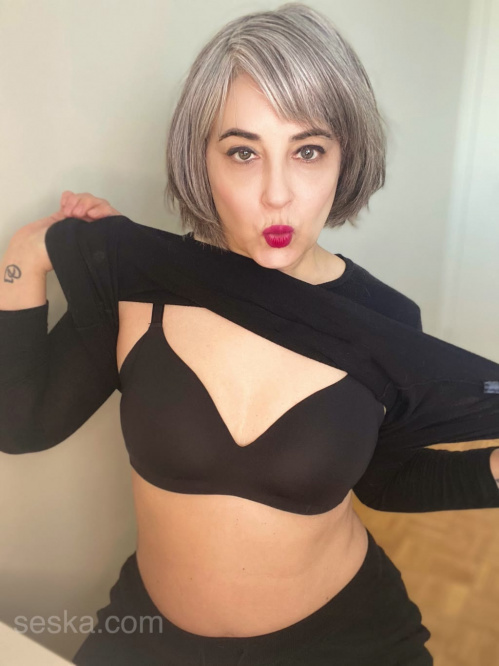Image Of Seska com 22 06 09 Striptease Selfie Photoshoot XXX iMAGESET-LEWD [XC]