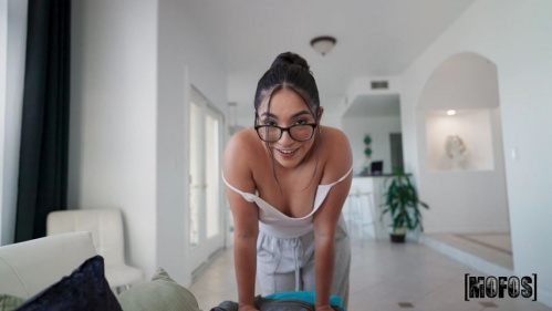 Image Of IKnowThatGirl - Madison Wilde - Hope She Doesn't Catch Us! (27.09.2024)