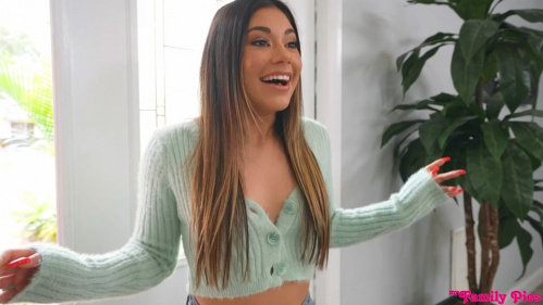 Image Of MyFamilyPies - Xxlayna Marie - I Know You Think About My Pussy (04.10.2024)