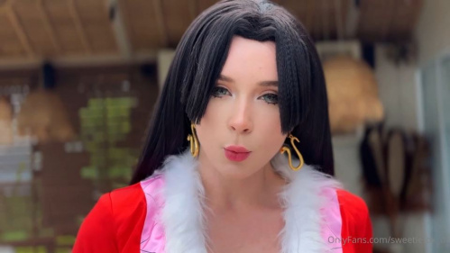 Image Of OnlyFans - Sweetie Fox - Prepare Yourself For A Thrilling Adventure With Boa Hancock