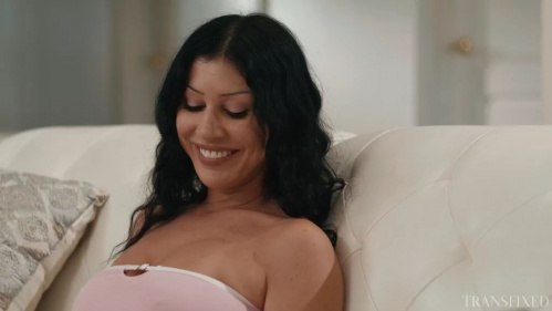 Image Of Transfixed - Eva Maxim, Queenie Sateen - Double The Sneaky Peeks (30.10.2024)