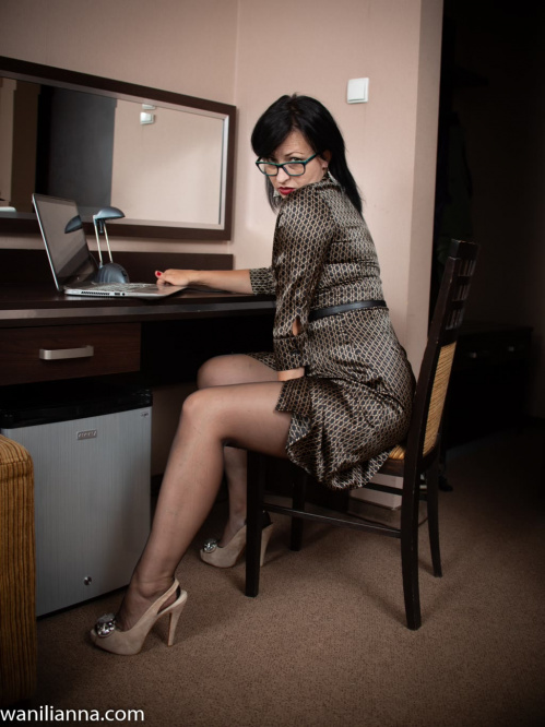 Image Of Wanilianna com 20 08 01 Perverted Stockinged Secretary XXX iMAGESET-LEWD [XC]