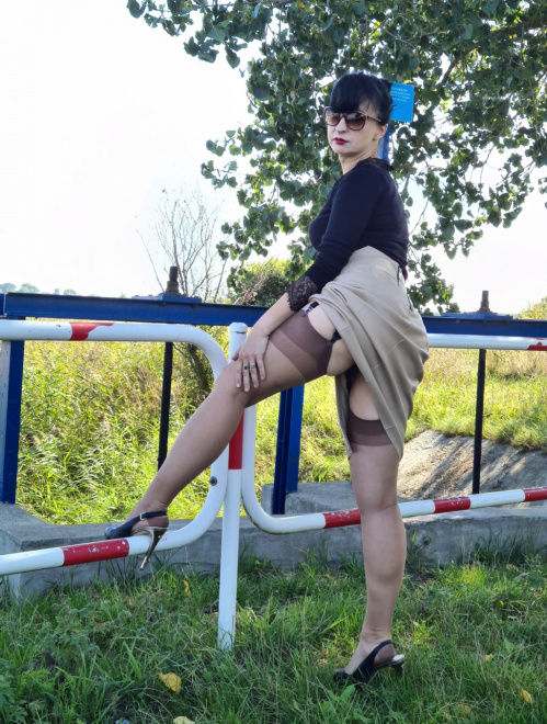 Image Of Wanilianna com 21 09 13 At The Weir XXX iMAGESET-LEWD [XC]