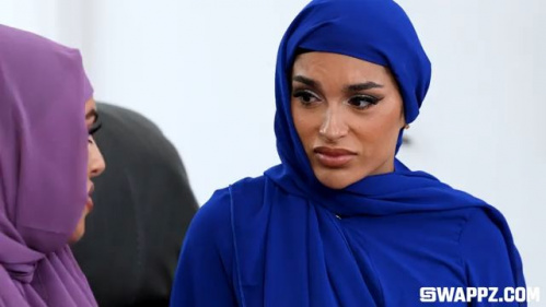 Image Of MomSwap - Vivianne DeSilva, The Official Egypt - Hijab Milfs Have Pussy Shattering Affair (05.12.2024)