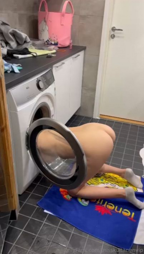 Image Of OnlyFans - MissKultanenVIP - Stuck in the washing machine