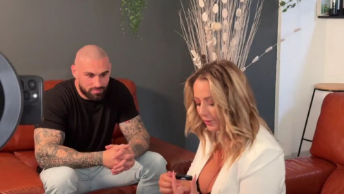 Image Of JacquieEtMichelTV - Giulia - Takes her interview further than expected (13.12.2024)