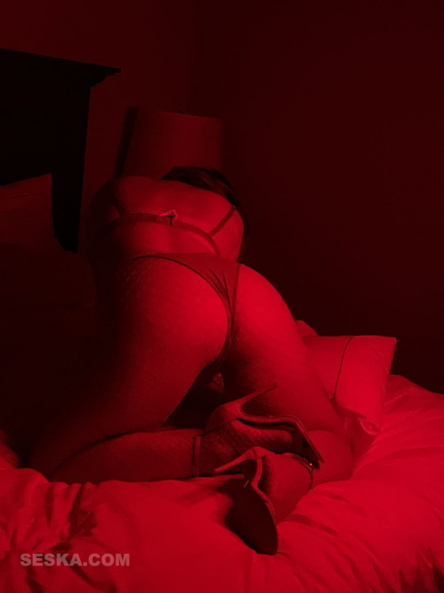 Image Of Seska com 24 12 14 Red Room Chicago Edition XXX iMAGESET-LEWD [XC]