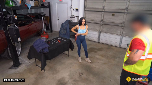 Image Of Bang - Sofie Reyez - Trades Her Pussy For Some Car Insurance (20.12.2024)