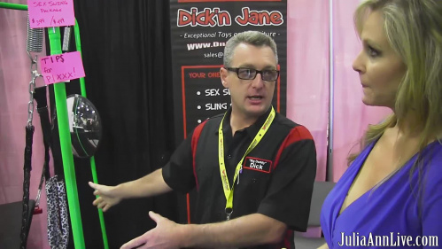 Image Of JuliaAnnLive 16 10 19 Exxxotica With Julia BTS XXX 1080p MP4-GAPFiLL [XC]