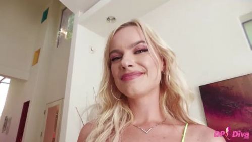 Image Of DPDiva - Lindsey Lakes - Bubble Butt Blonde Lindsey Lakes Takes On Her First DP