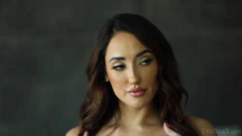 Image Of EroticaX - Chloe Amour - Seduction Games (12.02.2025)