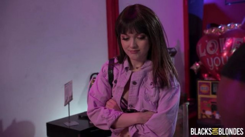 Image Of BlacksOnBlondes - Jade Valentine - Adventure At The Arcades (07.03.2025)