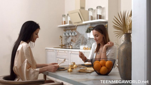 Image Of FirstBGG - Hazel Dew, Viola Weber - Morning threesome (15.03.2025)