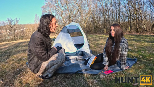 Image Of Hunt4k - Vanessa Alessia - If the Tent’s Up, So Am I (17.04.2025) 1080p