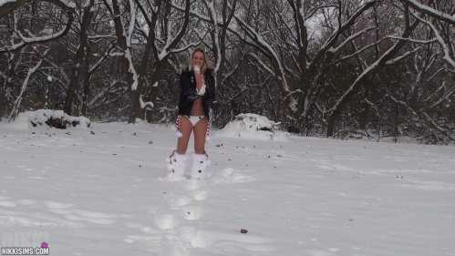 Image Of NikkiSims 16 12 16 Snowball Challenge XXX 1080p WMV-LEWD [XC]