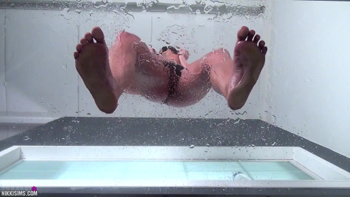 Image Of NikkiSims 18 08 03 Wet XXX 1080p MP4-LEWD [XC]