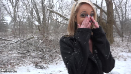 Image Of NikkiSims 20 12 20 Christmas 2017 Full XXX 1080p MP4-LEWD [XC]