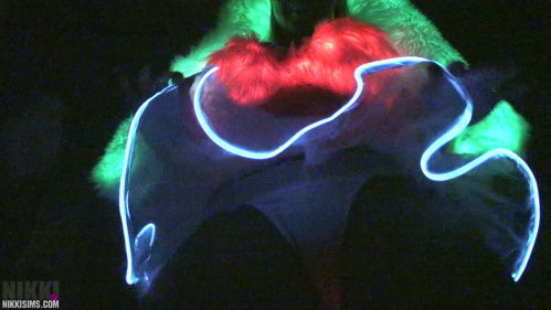 Image Of NikkiSims 20 11 22 Lit Up Full XXX 1080p MP4-LEWD [XC]