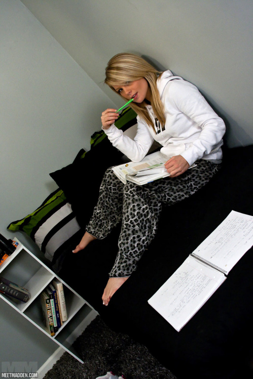 Image Of MeetMadden com 10 04 23 Studying XXX iMAGESET-LEWD [XC]