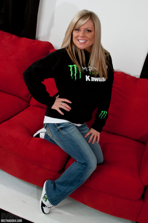 Image Of MeetMadden com 12 02 10 Monster XXX iMAGESET-LEWD [XC]