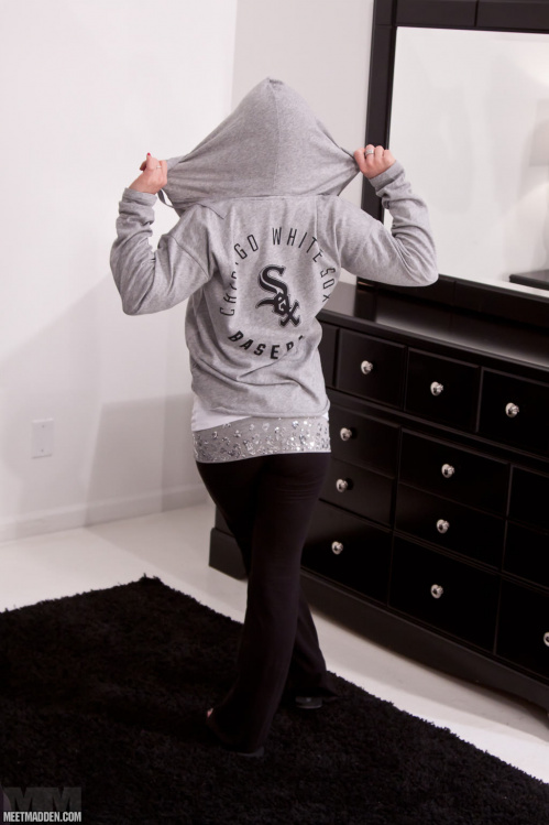 Image Of MeetMadden com 13 04 29 Go Sox XXX iMAGESET-LEWD [XC]