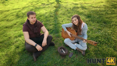 Image Of Hunt4k - Nicole Rae - Strung Along (27.05.2025) 540p