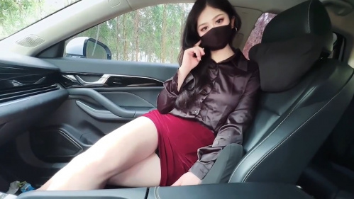 Image Of SugarHeartVlog - Meng Zaier - Outdoor Car Sex with a Cold Female Boss Opens the Car Door and Gets Fucked 720p