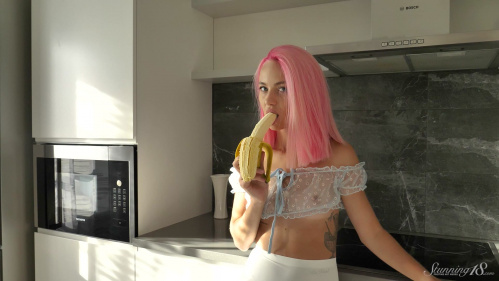 Image Of Stunning18 25 05 27 Kiara J Tropical Cuisine XXX 2160p MP4-WRB [XC]