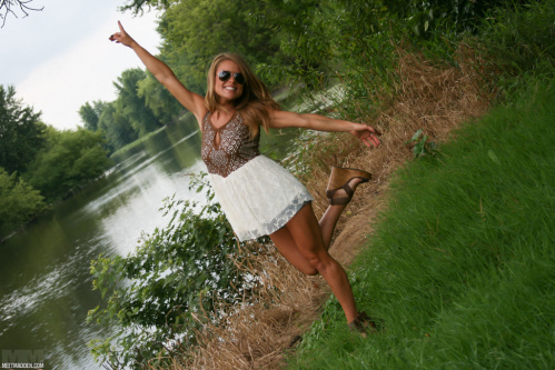 Image Of MeetMadden com 16 08 19 River XXX iMAGESET-LEWD [XC]