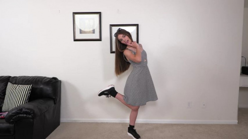 Image Of BackroomCastingCouch - Juniper - The Farm Girl Experience (12.08.2024)