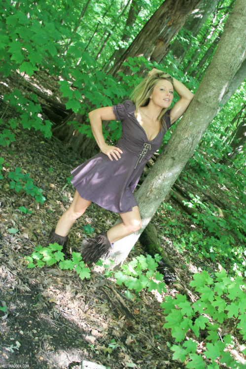 Image Of MeetMadden com 17 07 28 Purple Dress XXX iMAGESET-LEWD [XC]
