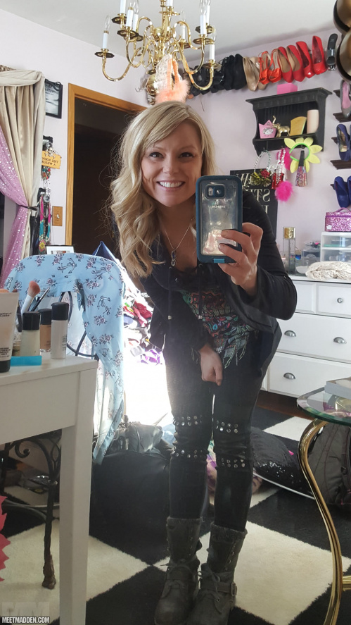Image Of MeetMadden com 18 01 08 Mirror Selfies XXX iMAGESET-LEWD [XC]