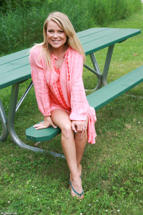 Image Of MeetMadden com 18 06 18 Picnic Table XXX iMAGESET-LEWD [XC]