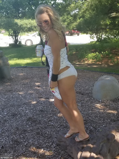 Image Of MeetMadden com 18 06 11 Beer At The Park XXX iMAGESET-LEWD [XC]