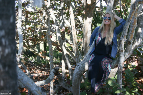 Image Of MeetMadden com 19 01 25 Beach Trees XXX iMAGESET-LEWD [XC]