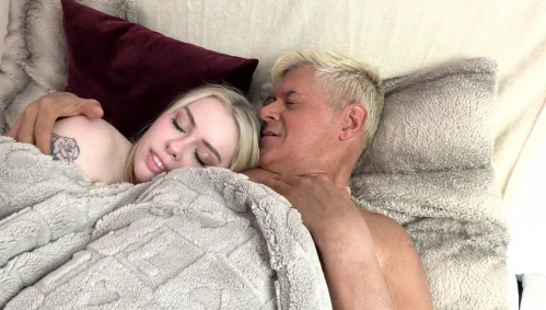 Image Of ImmoralLive - Haley Spades - Small Dick Porno Dan Bangs His Little Blonde Haley Spades (18.06.2025)
