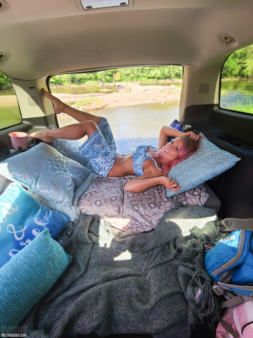 Image Of MeetMadden com 20 06 19 SUV Camping XXX iMAGESET-LEWD [XC]