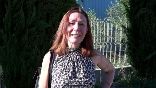 Image Of JacquieEtMichelTV - Wendy - 40 years old, future manager of a hair salon in Brignoles (03.07.2025)