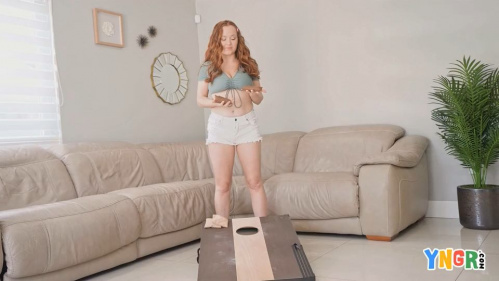Image Of Bang - Red Eviee - Watch Red Eviee's Big Naturals Swing While Getting Pounded (11.07.2025)