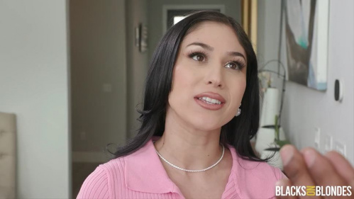 Image Of BlacksOnBlondes - Alexa Chains - Gets Fucked By Chronic Cheaters (11.07.2025)