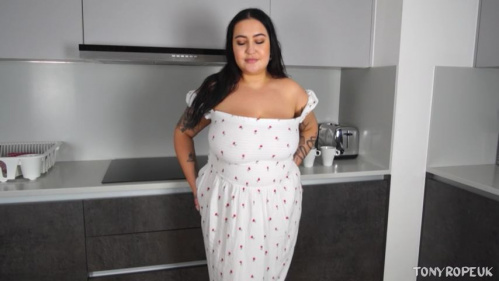 Image Of ManyVids - Rosina Lux - BBC POV 3
