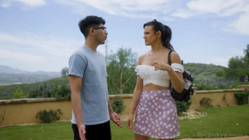 Image Of RealityJunkies - Penny Barber - Mommy Swap 4 - Deep Inside A Hot Mom (18.07.2025)