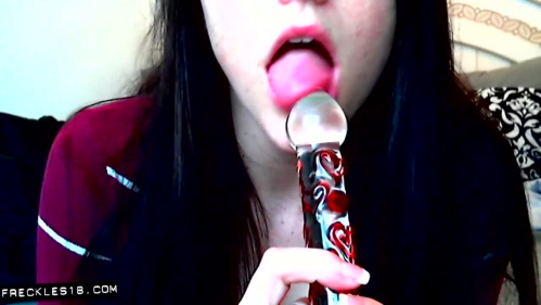 Image Of Freckles18 14 02 12 Happy Valentines Day XXX 720p MP4-LEWD [XC]