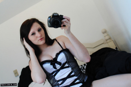 Image Of Freckles18 com 13 11 01 Black And White XXX iMAGESET-LEWD [XC]