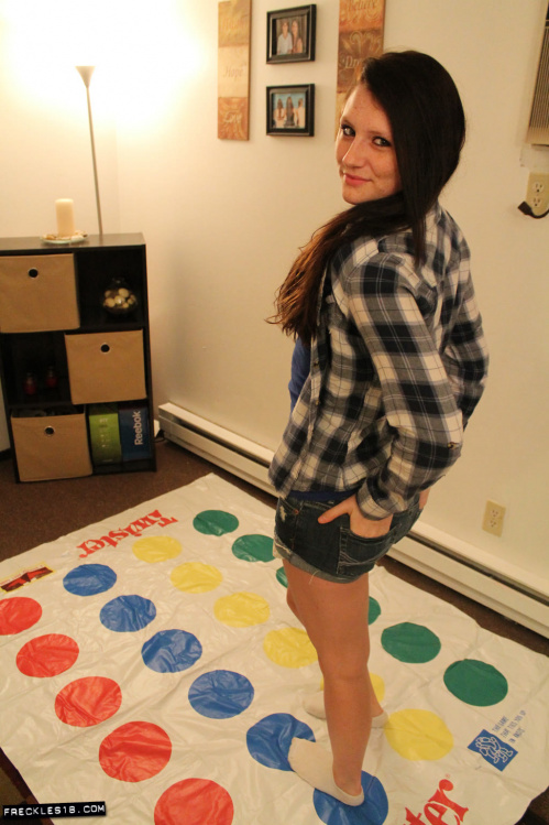 Image Of Freckles18 com 13 10 18 Strip Twister XXX iMAGESET-LEWD [XC]