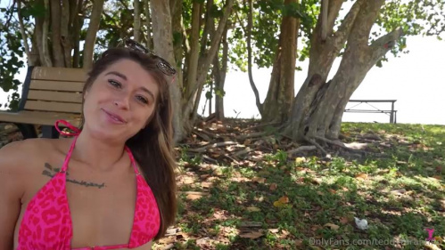 Image Of OnlyFans - Riley Shae, Teddy Tarantino - Hippie Park to Poolside Poundfest Latina MILF Gets Taken Home by a Stranger's Big Cock