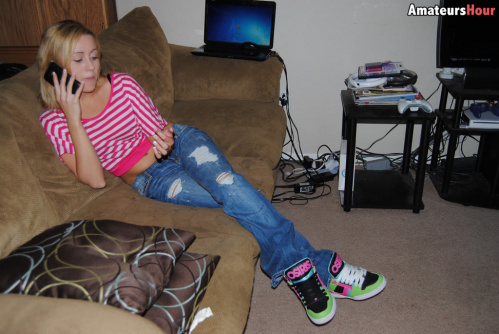 Image Of AmateursHour com 15 03 20 Mae Lynn On The Phone XXX iMAGESET-LEWD [XC]