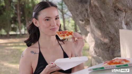 Image Of LatinaMilf - Mariana Martix, Lucy Mendez - Big Tony's Pepperoni (11.08.2025)
