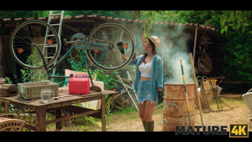 Image Of Mature4k - Candy Rose - The Shape of Junk (10.08.2025)