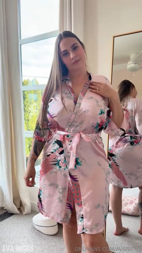 Image Of OnlyFans - Ava Nicks - Stepmommy Wants Your Cock Before Breakfast